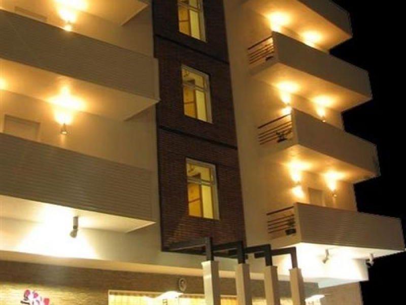 Hotel Dr Rajkumar International Бангалор Экстерьер фото